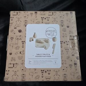 Wonder + Wise Table It Fruits And Veggies Play Food